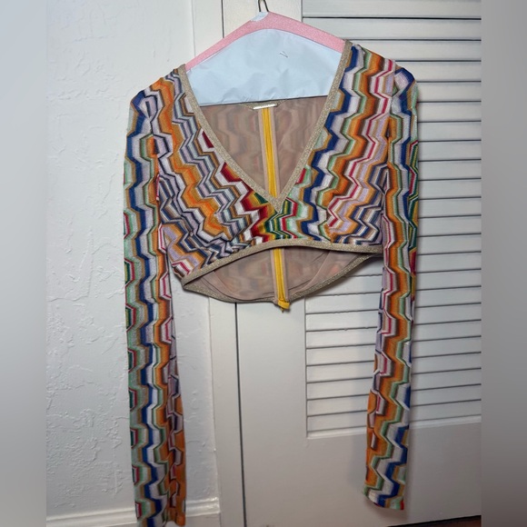 ALEXIS Crochet Knit Crop Top - Picture 7 of 8